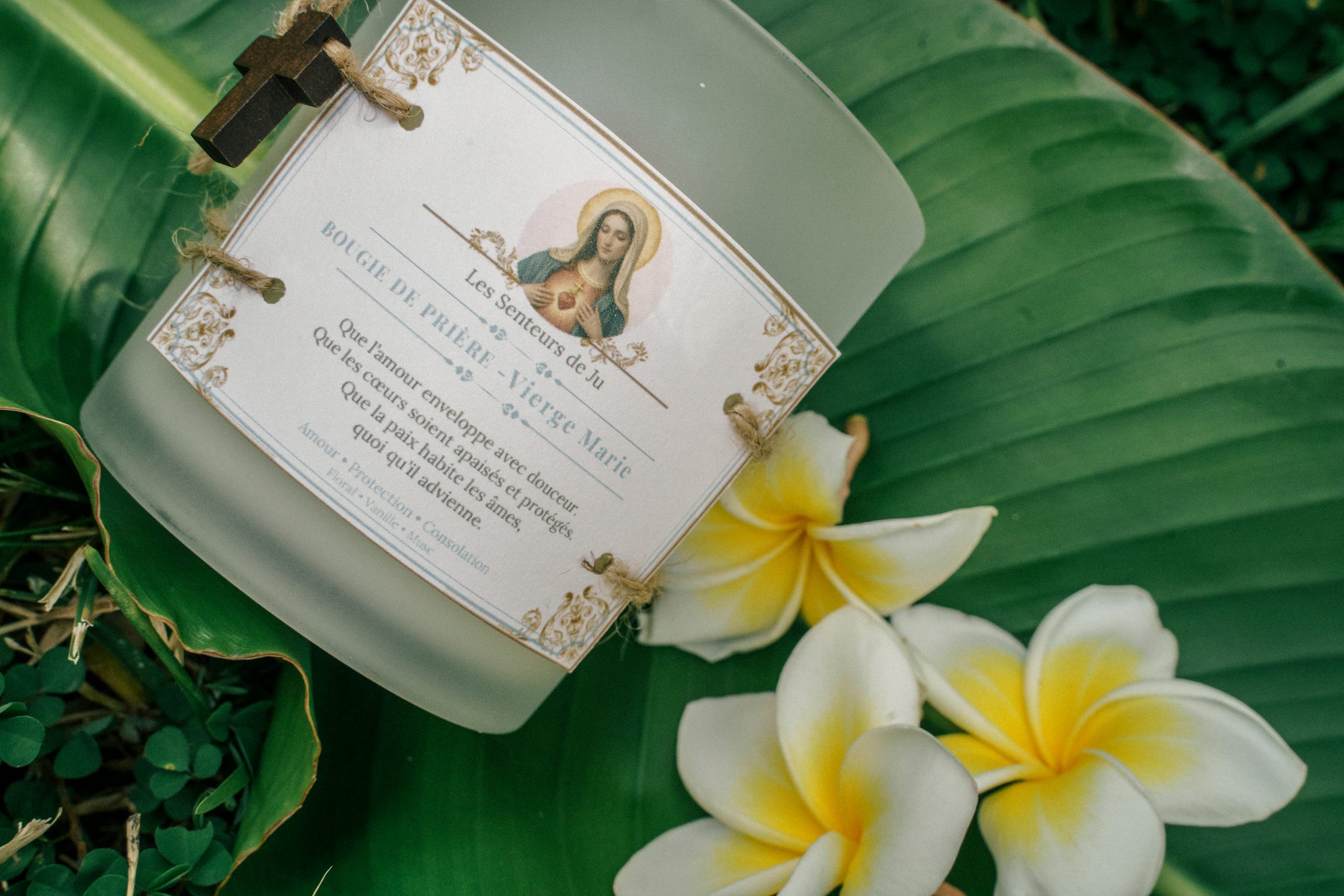 <strong>Bougie de prière Vierge Marie</strong> – Pour apaiser le cœur, se sentir protégée et s’envelopper d’amour et de douceur