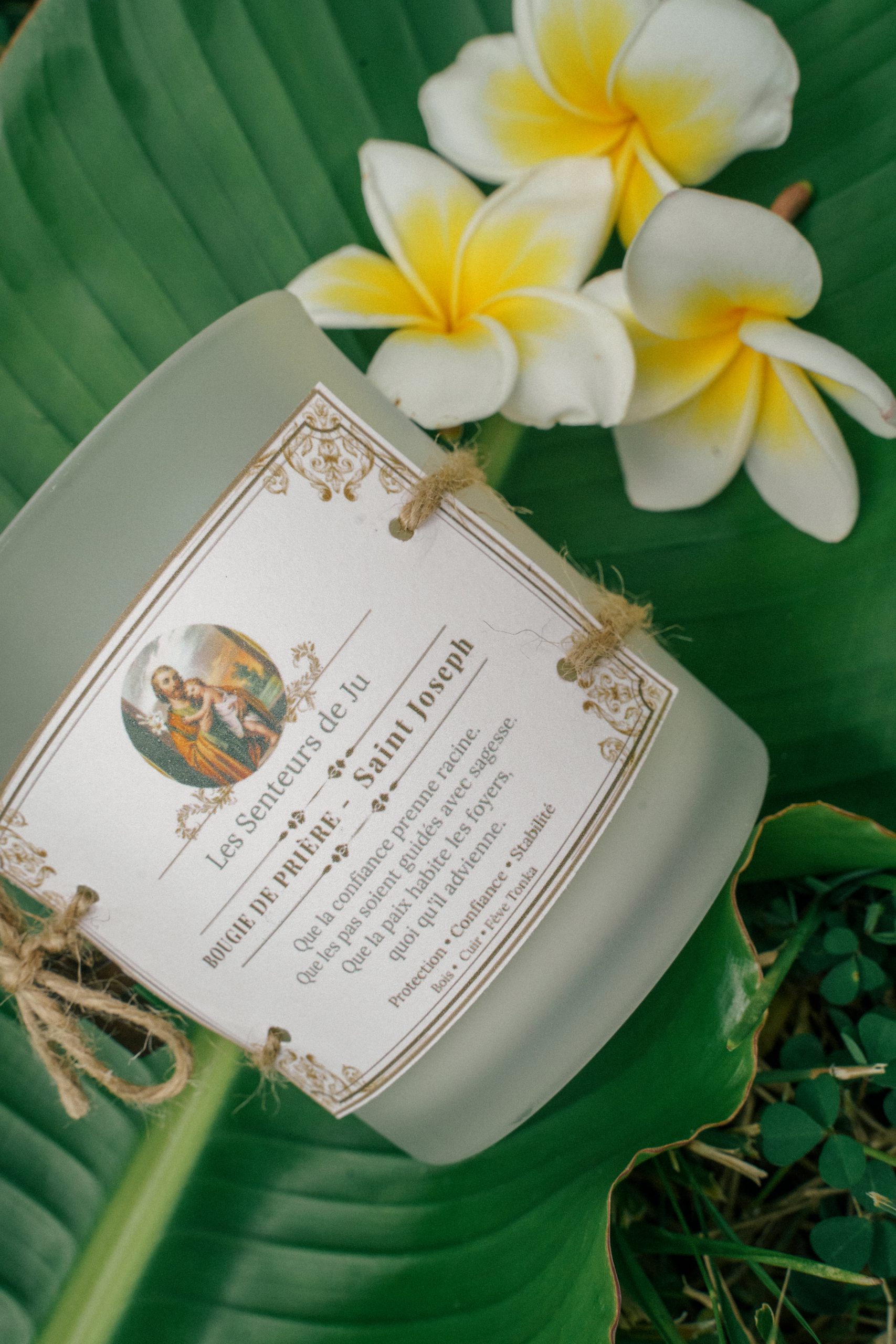 <strong>Bougie de prière Saint Joseph</strong> – Pour se sentir guidé, sécurisé et construire avec confiance et stabilité