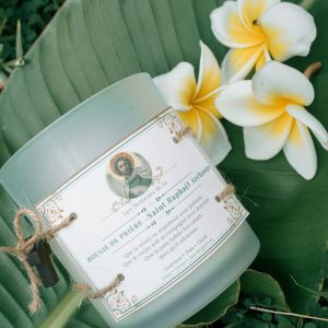 <strong>Bougie de prière Saint Raphaël Archange</strong> – Pour accompagner la guérison, apaiser le cœur et retrouver la paix intérieure